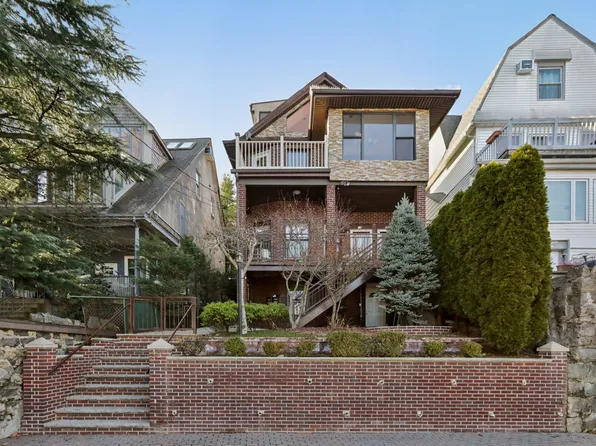 32 Hudson Terrace image 1 of 34