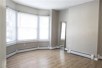 2 bed, 823 sqft, $1,950 — Photo 2