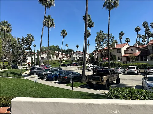 415 E Bougainvillea Ln Photo 1