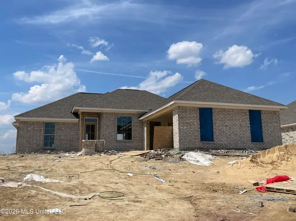 153 Madisonville Dr, Canton, MS 39046