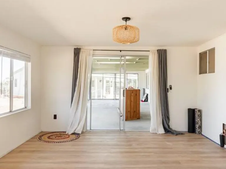 62282 Dennis Ave — Photo 3