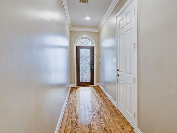 5th image of 5811 Candlewood Ln