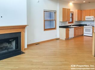 1326 W Diversey Pkwy #3A, Chicago, IL 60614