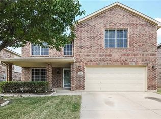 10825 Devontree Dr, Haslet, TX 76052