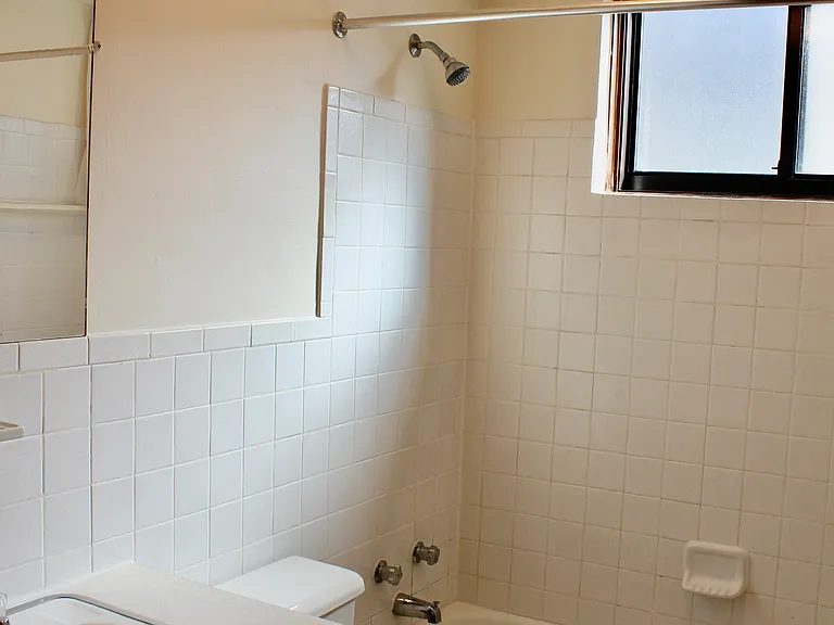 Penn Apartments — Photo 27