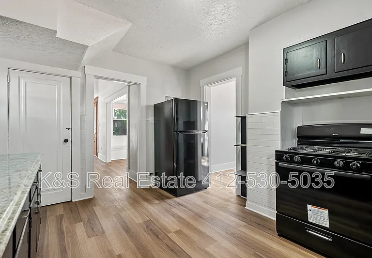 2117-2119 Mount Troy Rd #2119 — Photo 16