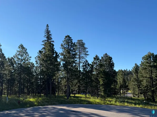 Candlewood Ct, Lead, SD 57754