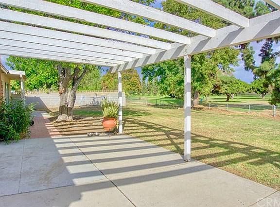 4th image of 2523 S Tiara Ave
