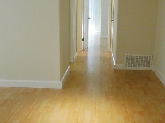 5th image of 1626 N Fuller Ave APT 101