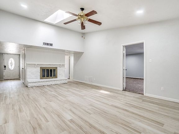 4th image of 3722 Cumberland Ln