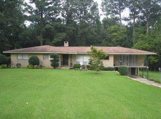 3302 Meridale Rd, Meridian, MS 39301