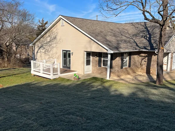 300 N Grand Ave #300, De Soto, MO 63020