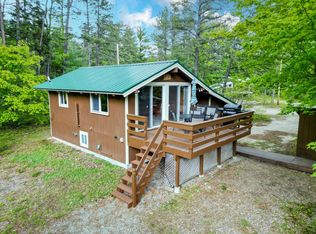 16 Merrimeeting Rd, Conway, NH 03818