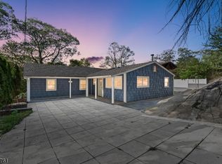 26 Rock Rd, West Milford, NJ 07480