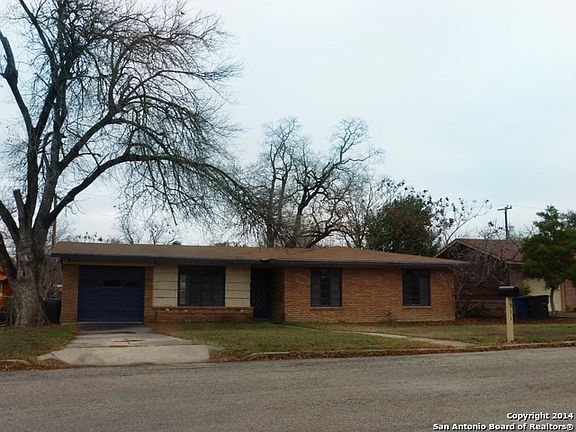 2nd image of 511 Cicero Ave