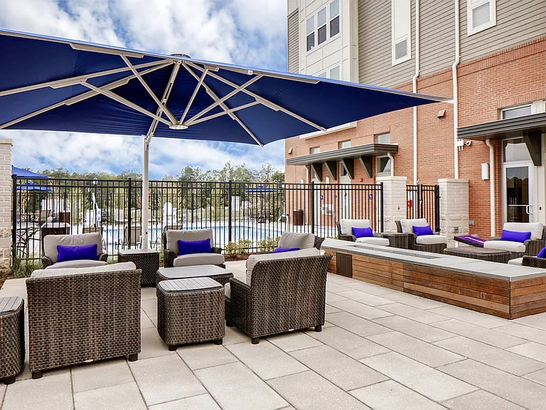 Azure Oxford Square — Photo 12