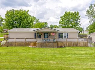 801 N Murray Ave, Braymer, MO 64624
