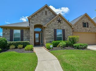 7810 Blue Lake Dr, Rosenberg, TX 77469