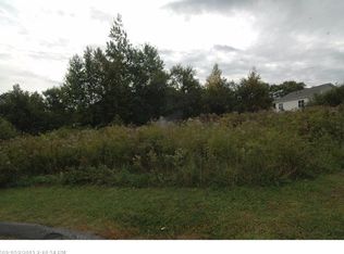 6 Glenfield Cir, Camden, ME 04843