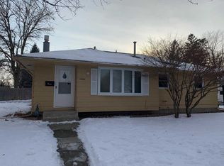 2304 24th St NW, Rochester, MN 55901