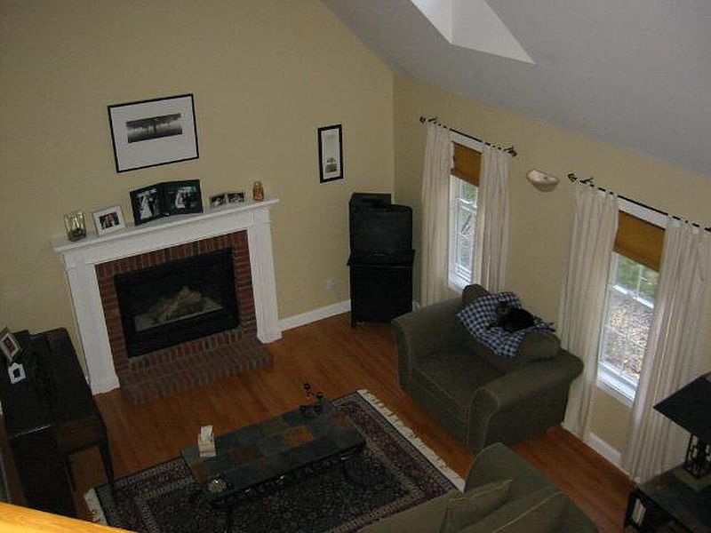 3rd image of 10 OLDE SARATOGA KNOLLS Lane