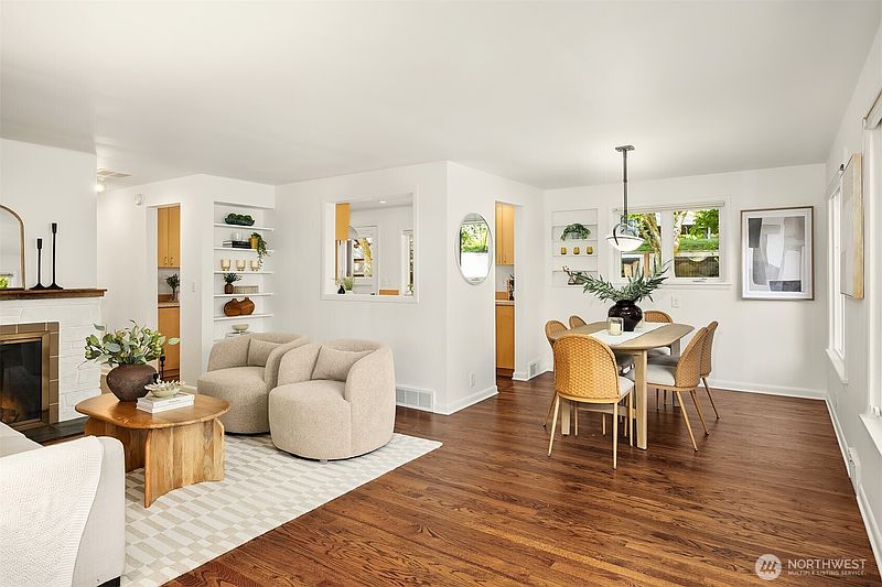 4th image of 4233 NE 88th Street