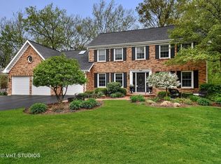 829 Biltmore Ct, Naperville, IL 60563