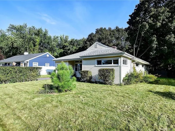 32 Burke Street, East Hartford, CT 06118