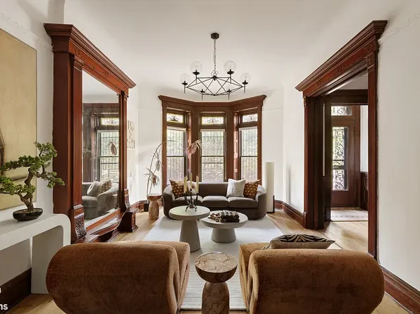 1456 Dean St, Brooklyn, NY 11213