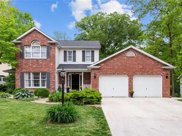 1716 Seminole Ln, Godfrey, IL 62035