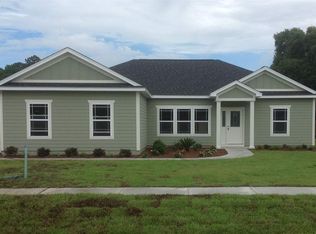 32 Juniper Dr, Crawfordville, FL 32327