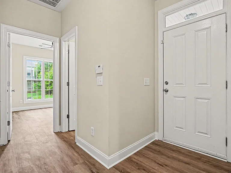 306 Sugar Maple Ave — Photo 6