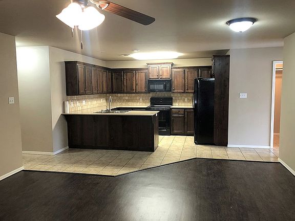 Kitchen / Living