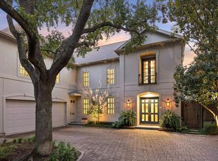 19 E Briar Hollow Ln, Houston, TX 77027