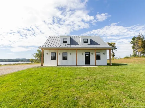 52 Don De Dieu Dr, Saint Croix, NB E5B 2X1