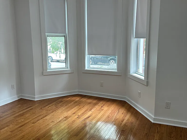 232 Monitor St #1 — Photo 5