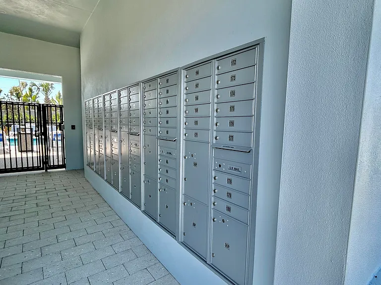 3542 NW Solange Ct — Photo 43