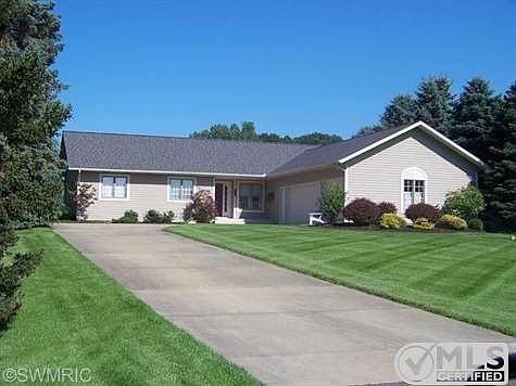 1st image of 3014 Newport Dr