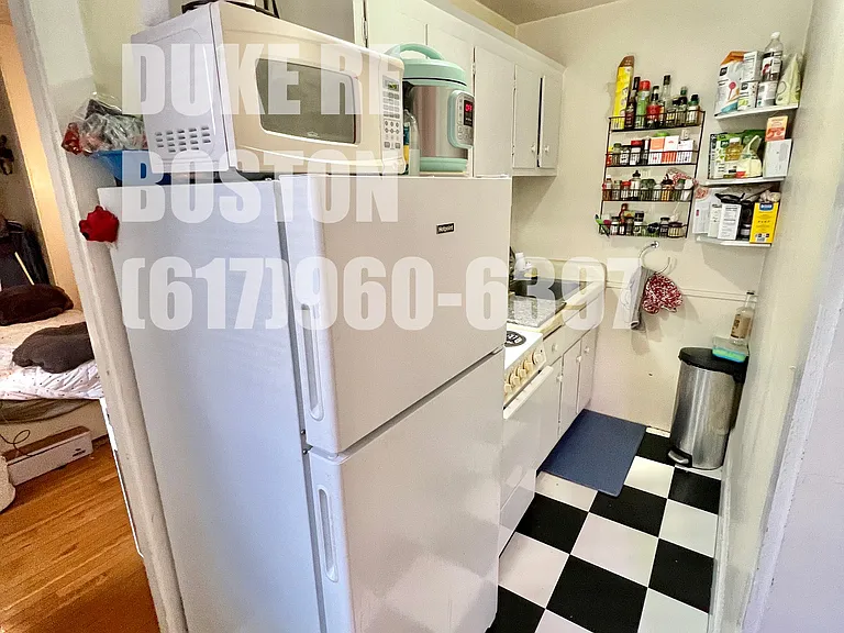 28 Cumberland St #4 — Photo 7