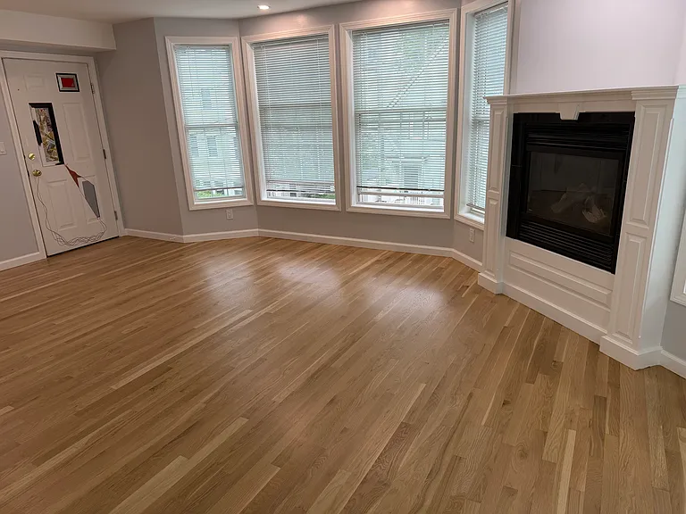 571 Freeport St #3 — Photo 2