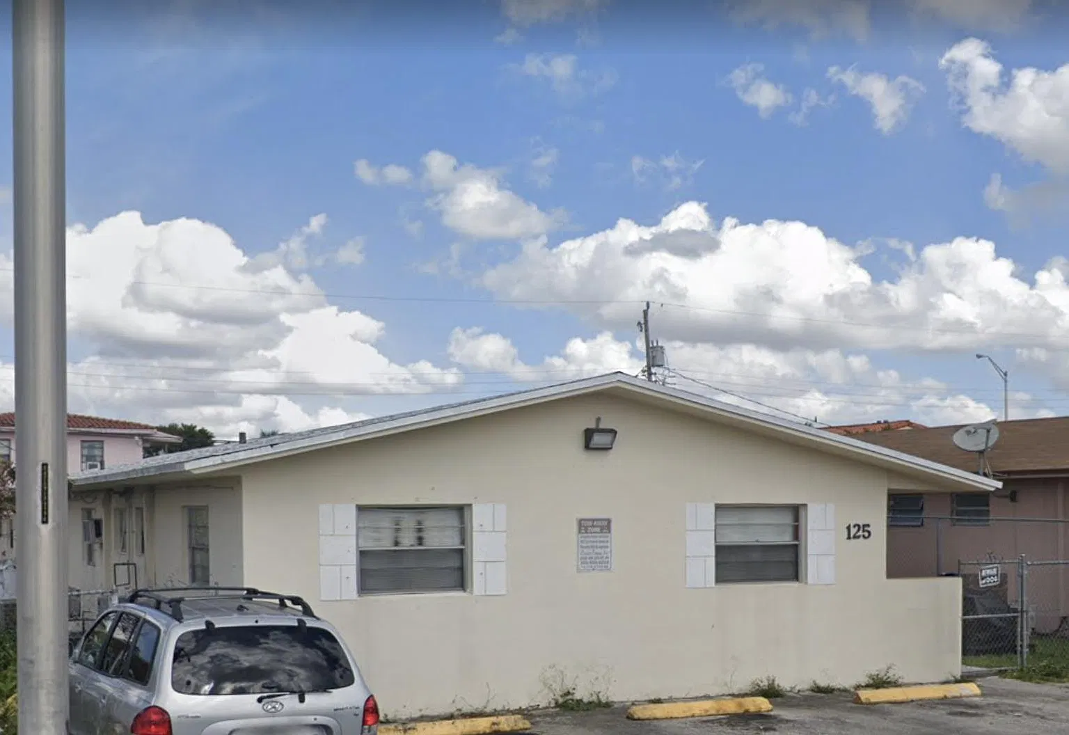 1 bed, 700 sqft, $1,600 — Photo 2