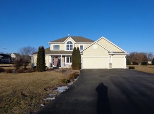 W9580 Breidsan Hill Dr, Whitewater, WI 53190