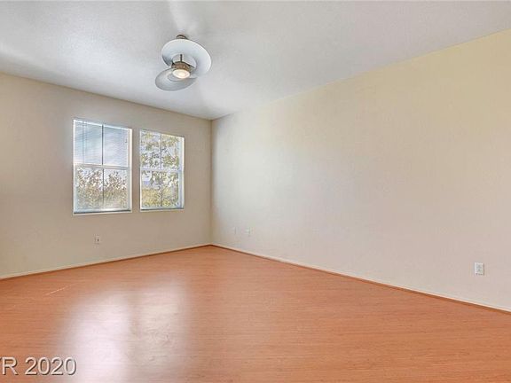 5th image of 2325 Windmill Pkwy APT 1022