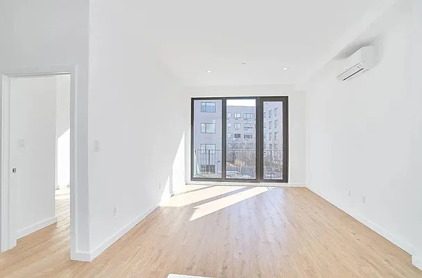 Rented by MAPT Residential LLC | media 2