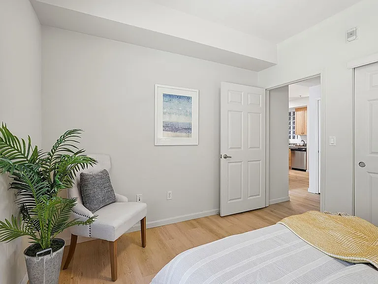 800 N 8th St #103 — Photo 17