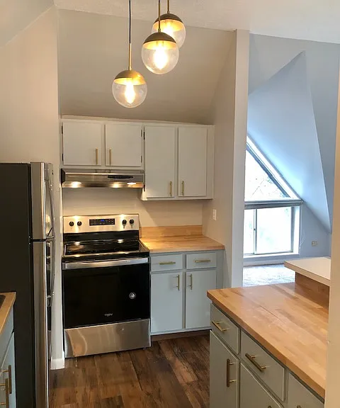 3250 Columbia Pkwy #3 — Photo 14