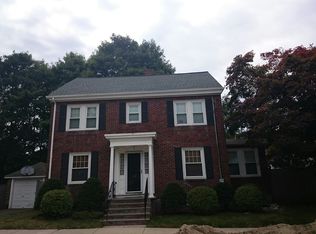 7 Bogandale Rd, West Roxbury, MA 02132