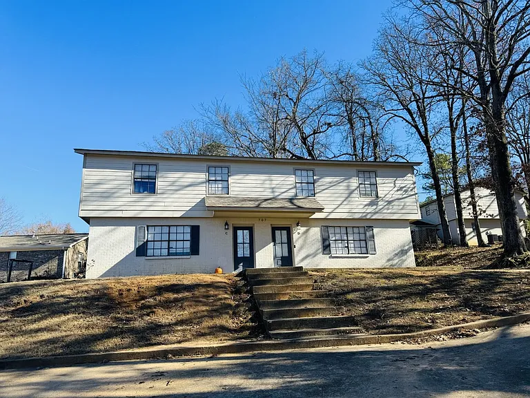 707 McLarty Rd #D — Photo 2
