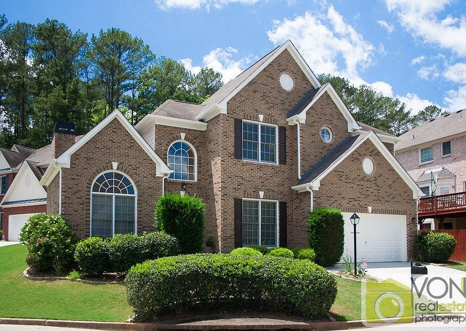 1st image of 118 Ennisbrook Dr SE