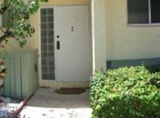 2449 N 37th Ave, Hollywood, FL 33021